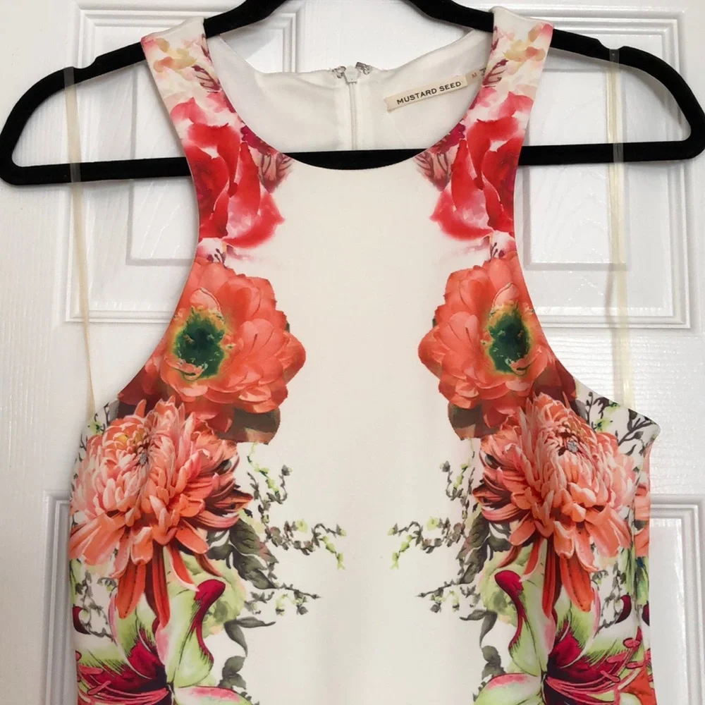White Foral Dress - Picture 2 of 8